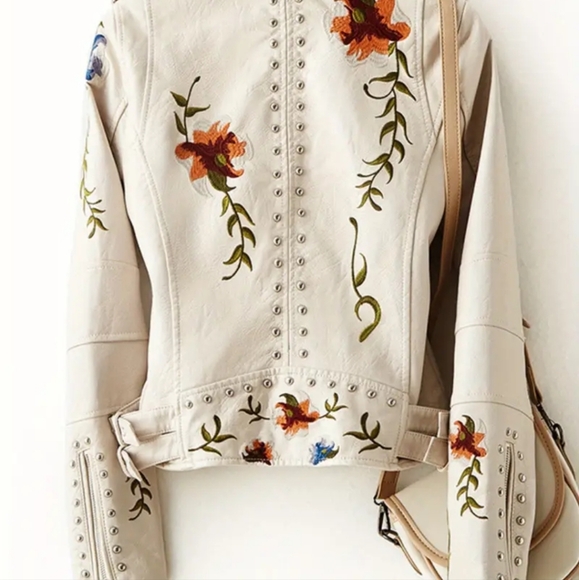 Floral Embroidered Cream Jacket - Picture 7 of 9